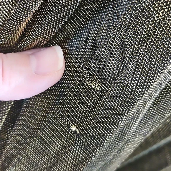 Elegant metallic olive Green Pleated Skirt - Picture 11 of 11